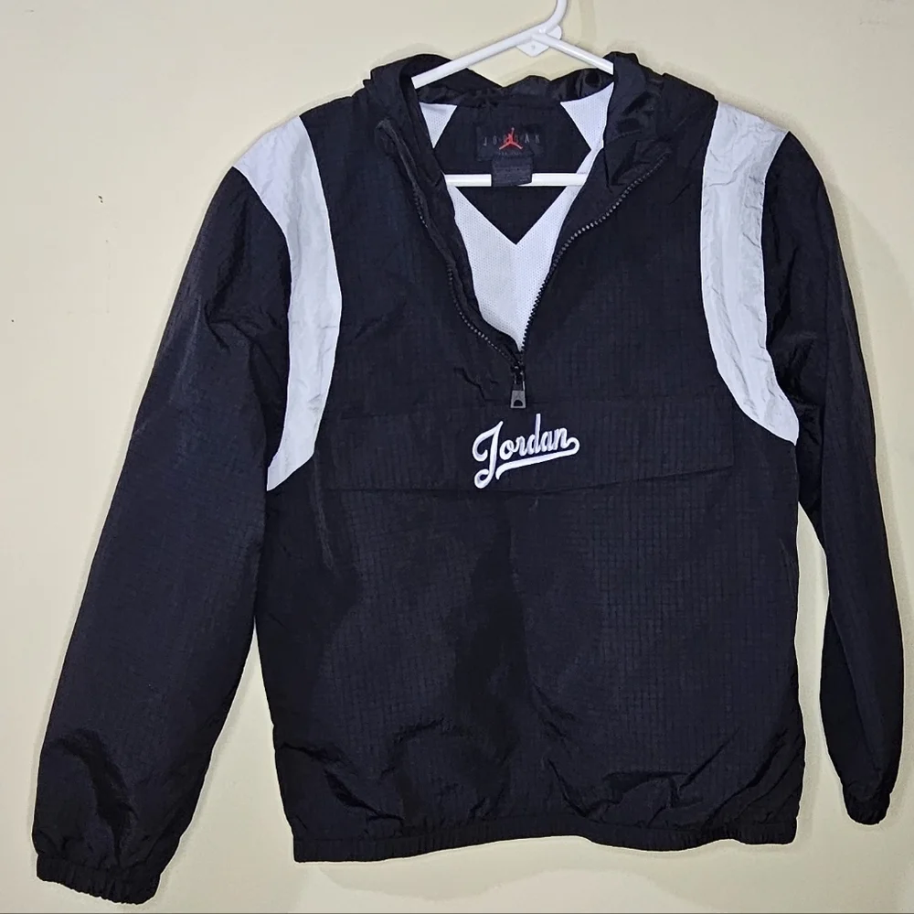 Jordan Kids' MJ Flight MVP Windbreaker Jacket        Size L 12-13YRS Boys